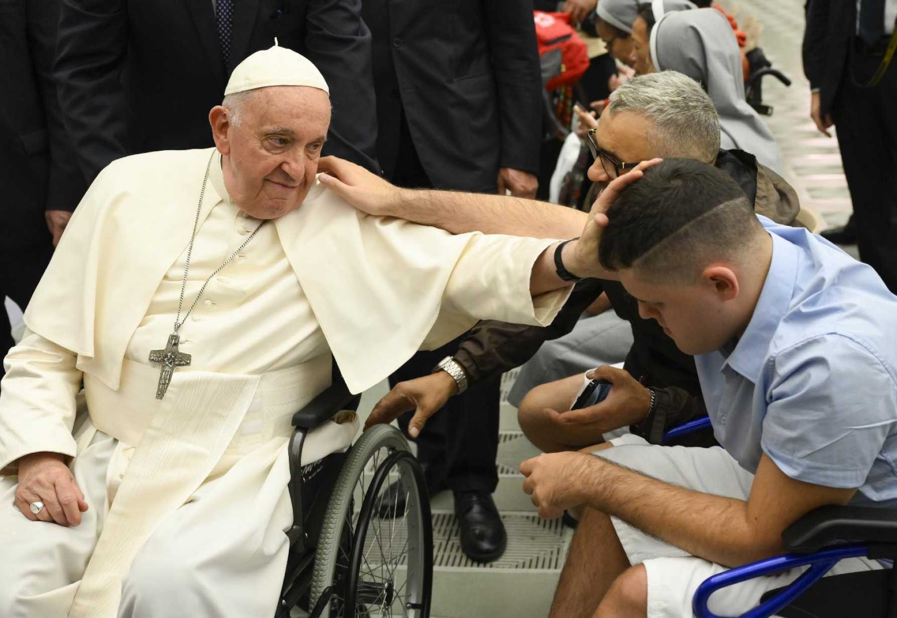 WYD pilgrims showed the world faith can lead to peace, pope says
