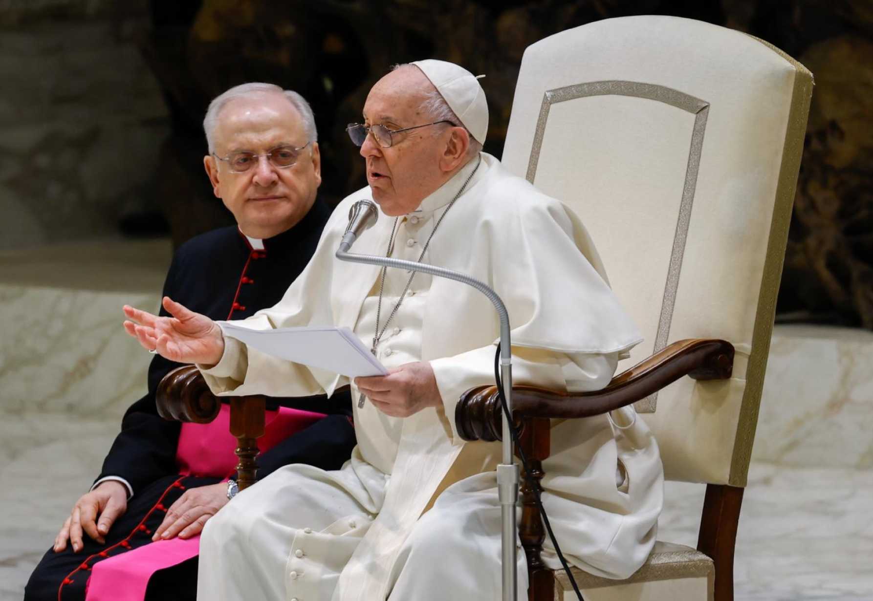'The devil is a seducer,' pope says as he begins new series of talks
