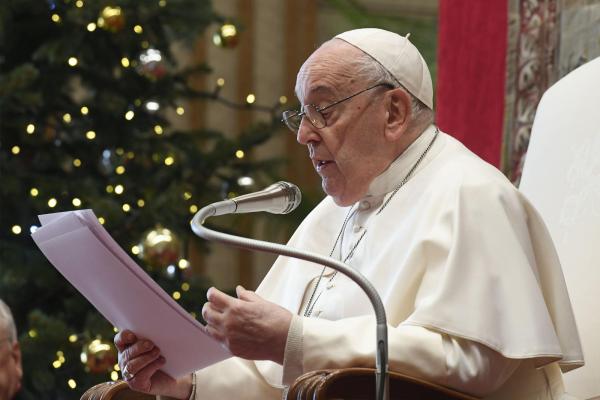 Pope Francis speaks to Curia officials